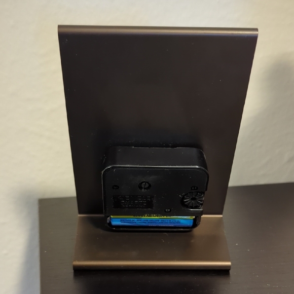 Alice In Wonderland Clock - Picture 4 of 4